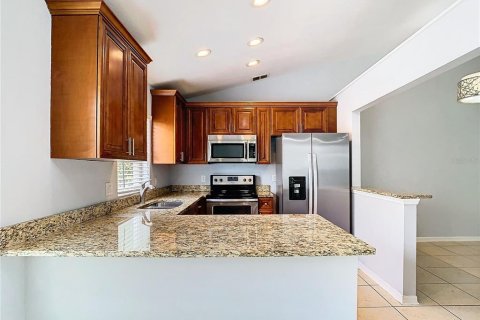 House in Orlando, Florida 3 bedrooms, 145.95 sq.m. № 1277729 - photo 11