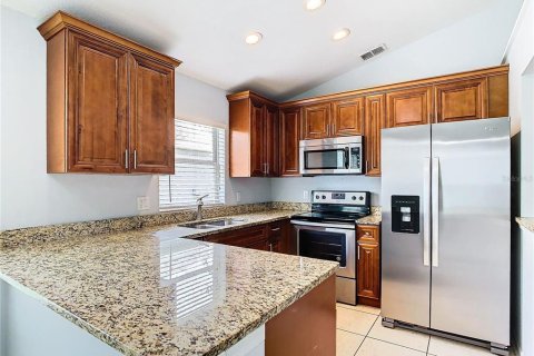 House in Orlando, Florida 3 bedrooms, 145.95 sq.m. № 1277729 - photo 3