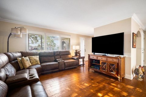 Casa en venta en Apollo Beach, Florida, 3 dormitorios, 140.19 m2 № 1725554 - foto 8