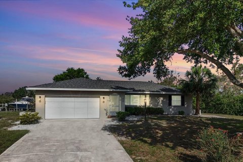 Casa en venta en Apollo Beach, Florida, 3 dormitorios, 140.19 m2 № 1725554 - foto 7