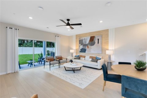 Adosado en venta en West Melbourne, Florida, 3 dormitorios, 165.55 m2 № 2342371 - foto 6