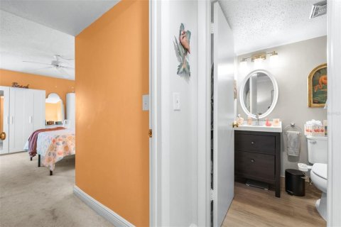Condo in Clearwater, Florida, 1 bedroom  № 1767480 - photo 23