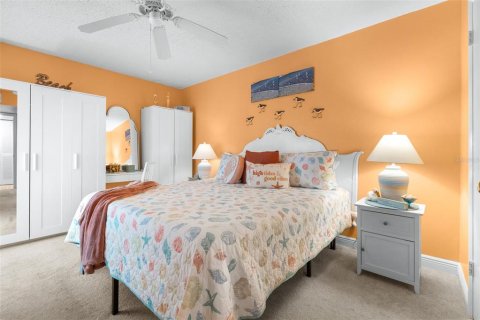 Condo in Clearwater, Florida, 1 bedroom  № 1767480 - photo 21