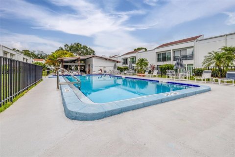 Condo in Clearwater, Florida, 1 bedroom  № 1767480 - photo 28