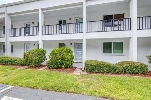 Condo in Clearwater, Florida, 1 bedroom  № 1767480 - photo 1