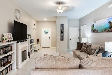 Townhouse in Holiday, Florida 3 bedrooms, 151.8 sq.m. № 2092161 - photo 16