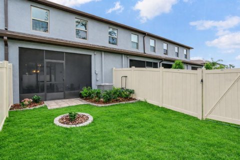 Townhouse in Holiday, Florida 3 bedrooms, 151.8 sq.m. № 2092161 - photo 2