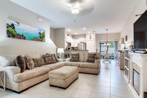Townhouse in Holiday, Florida 3 bedrooms, 151.8 sq.m. № 2092161 - photo 13