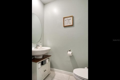 Townhouse in Holiday, Florida 3 bedrooms, 151.8 sq.m. № 2092161 - photo 26