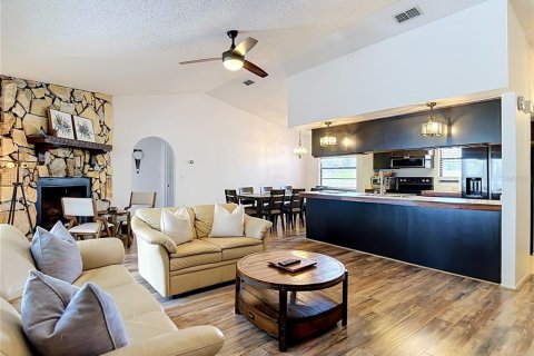 House in Spring Hill, Florida 2 bedrooms, 102.75 sq.m. № 2218843 - photo 22