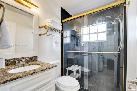 Купить таунхаус в Холливуд, Флорида 4 спальни, 168.62м2, № 2035667 - фото 14