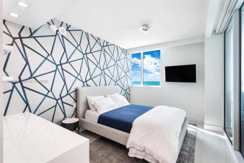 Condominio en venta en Miami Beach, Florida, 2 dormitorios, 118.91 m2 № 2186103 - foto 10