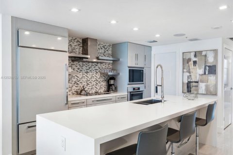 Condominio en venta en Miami Beach, Florida, 2 dormitorios, 118.91 m2 № 2186103 - foto 5