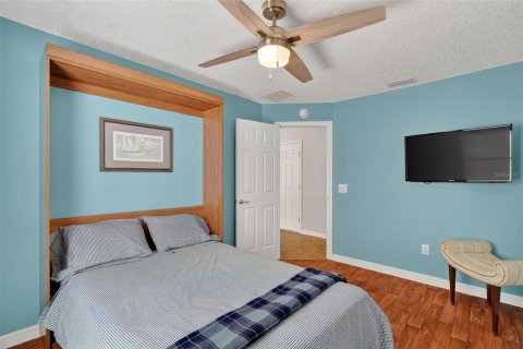 House in The Villages, Florida 3 bedrooms, 130.71 sq.m. № 1903077 - photo 19
