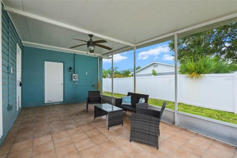 Villa ou maison à vendre à Seminole, Floride: 2 chambres, 110.18 m2 № 2221442 - photo 27