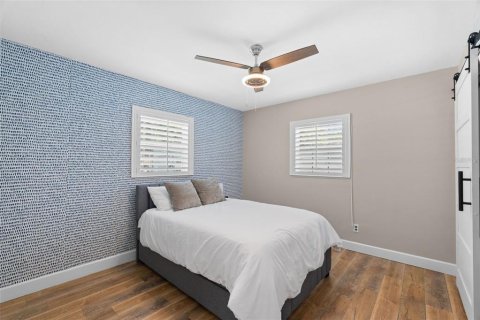 Villa ou maison à vendre à Seminole, Floride: 2 chambres, 110.18 m2 № 2221442 - photo 8