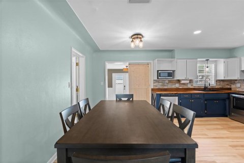Villa ou maison à vendre à Seminole, Floride: 2 chambres, 110.18 m2 № 2221442 - photo 16