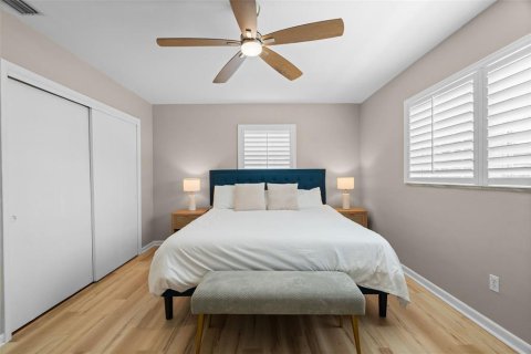 Villa ou maison à vendre à Seminole, Floride: 2 chambres, 110.18 m2 № 2221442 - photo 7