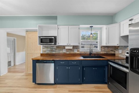 Villa ou maison à vendre à Seminole, Floride: 2 chambres, 110.18 m2 № 2221442 - photo 5