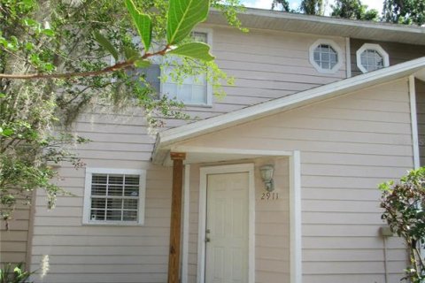 Townhouse in Gainesville, Florida 2 bedrooms, 105.82 sq.m. № 1690849 - photo 3