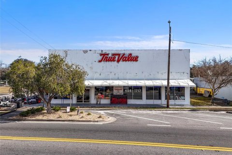 Propiedad comercial en venta en High Springs, Florida № 1570866 - foto 1