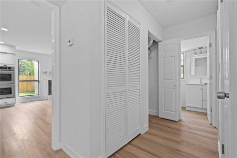 Casa en venta en Spring Hill, Florida, 4 dormitorios, 195.84 m2 № 1856563 - foto 15