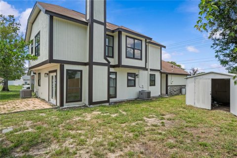 Casa en venta en Spring Hill, Florida, 4 dormitorios, 195.84 m2 № 1856563 - foto 8