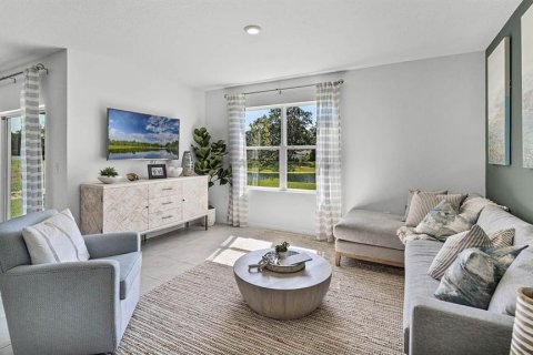 House in Poinciana, Florida 4 bedrooms, 169.83 sq.m. № 1793695 - photo 12