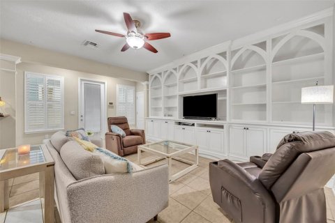 Casa en venta en Orlando, Florida, 3 dormitorios, 179.86 m2 № 1820654 - foto 11