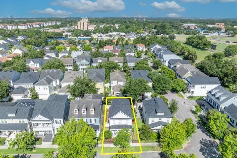 Casa en venta en Orlando, Florida, 3 dormitorios, 179.86 m2 № 1820654 - foto 30