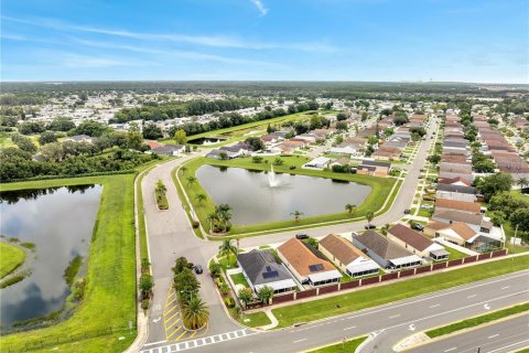 Casa en venta en Orlando, Florida, 3 dormitorios, 120.03 m2 № 1906120 - foto 29
