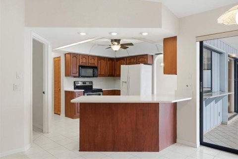 Villa ou maison à vendre à Port Charlotte, Floride: 3 chambres, 176.42 m2 № 2324224 - photo 14