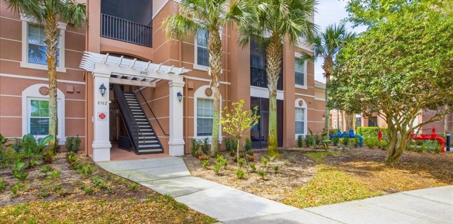 Condominio en Davenport, Florida, 3 dormitorios  № 2100855