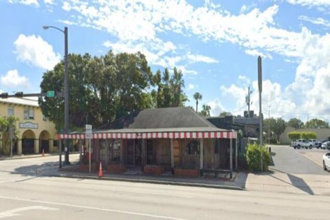 Shop in Vero Beach, Florida № 489382 - photo 1