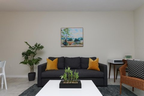 Condominio en venta en Kissimmee, Florida, 2 dormitorios, 104.61 m2 № 2118299 - foto 10