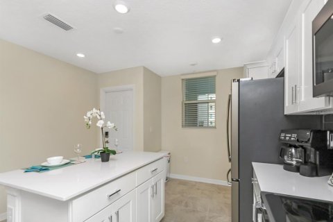 Condominio en venta en Kissimmee, Florida, 2 dormitorios, 104.61 m2 № 2118299 - foto 15