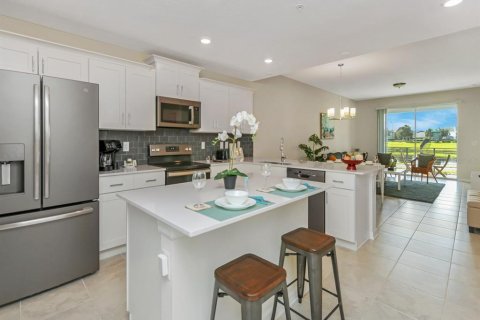 Condominio en venta en Kissimmee, Florida, 2 dormitorios, 104.61 m2 № 2118299 - foto 6