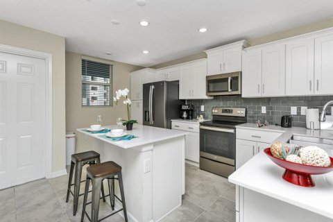 Condominio en venta en Kissimmee, Florida, 2 dormitorios, 104.61 m2 № 2118299 - foto 7