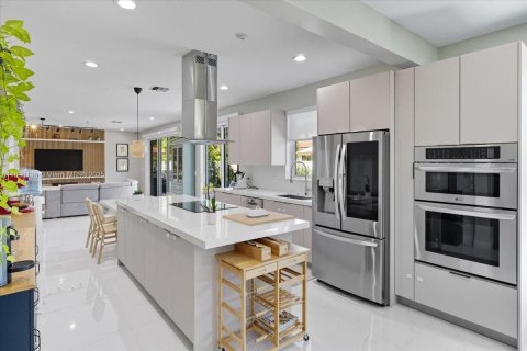 Купить виллу или дом в Уэстон, Флорида 5 спален, 317.35м2, № 1956020 - фото 5