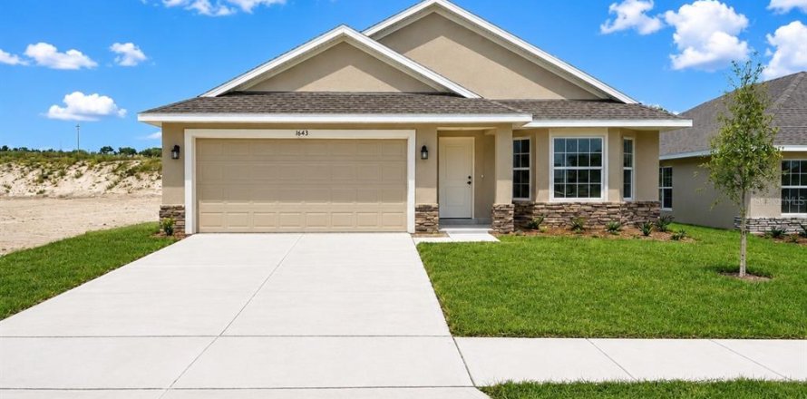 Villa ou maison à Leesburg, Floride 3 chambres, 165.37 m2 № 2141454
