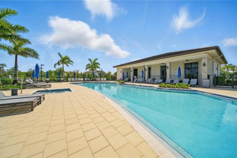Touwnhouse à louer à Miami, Floride: 3 chambres, 143.44 m2 № 2282936 - photo 24