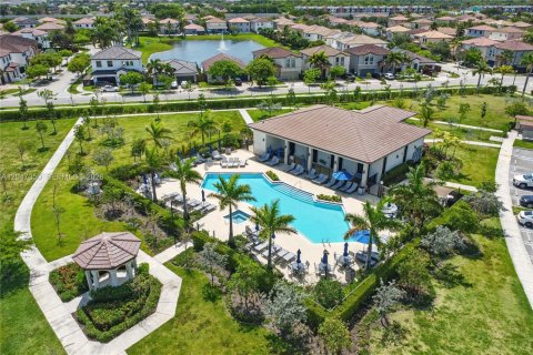 Touwnhouse à louer à Miami, Floride: 3 chambres, 143.44 m2 № 2282936 - photo 25