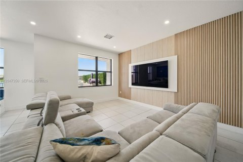 Touwnhouse à Miami, Floride 3 chambres, 143.44 m2 № 2282936