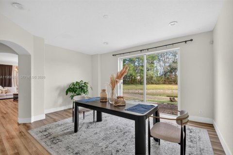 Снять в аренду виллу или дом в Лейк-Уорт, Флорида 5 спален, 250.46м2, № 2028381 - фото 20