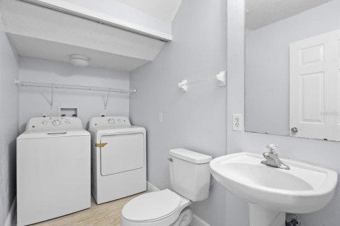 Adosado en venta en Valrico, Florida, 2 dormitorios, 144.93 m2 № 1886818 - foto 14