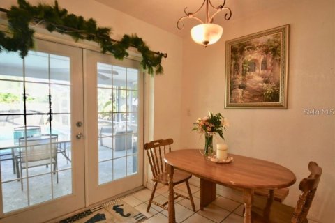 House in Bradenton, Florida 4 bedrooms, 150.13 sq.m. № 2410117 - photo 19