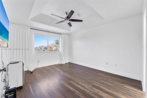 Touwnhouse à louer à Homestead, Floride: 4 chambres, 171.5 m2 № 1976939 - photo 10