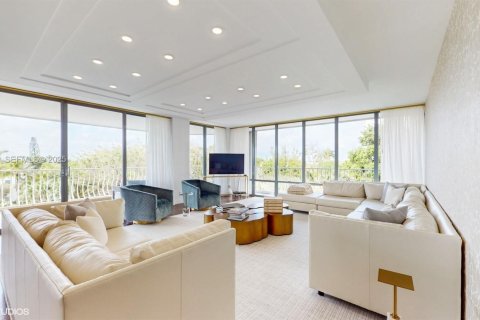 Condominio en venta en Bal Harbour, Florida, 4 dormitorios, 306.58 m2 № 2034760 - foto 3