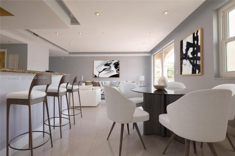 Townhouse in Miami, Florida 3 bedrooms, 126.72 sq.m. № 2003229 - photo 2