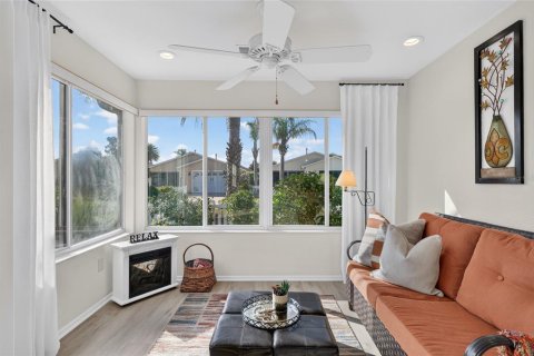 House in The Villages, Florida 2 bedrooms, 120.59 sq.m. № 2150281 - photo 7